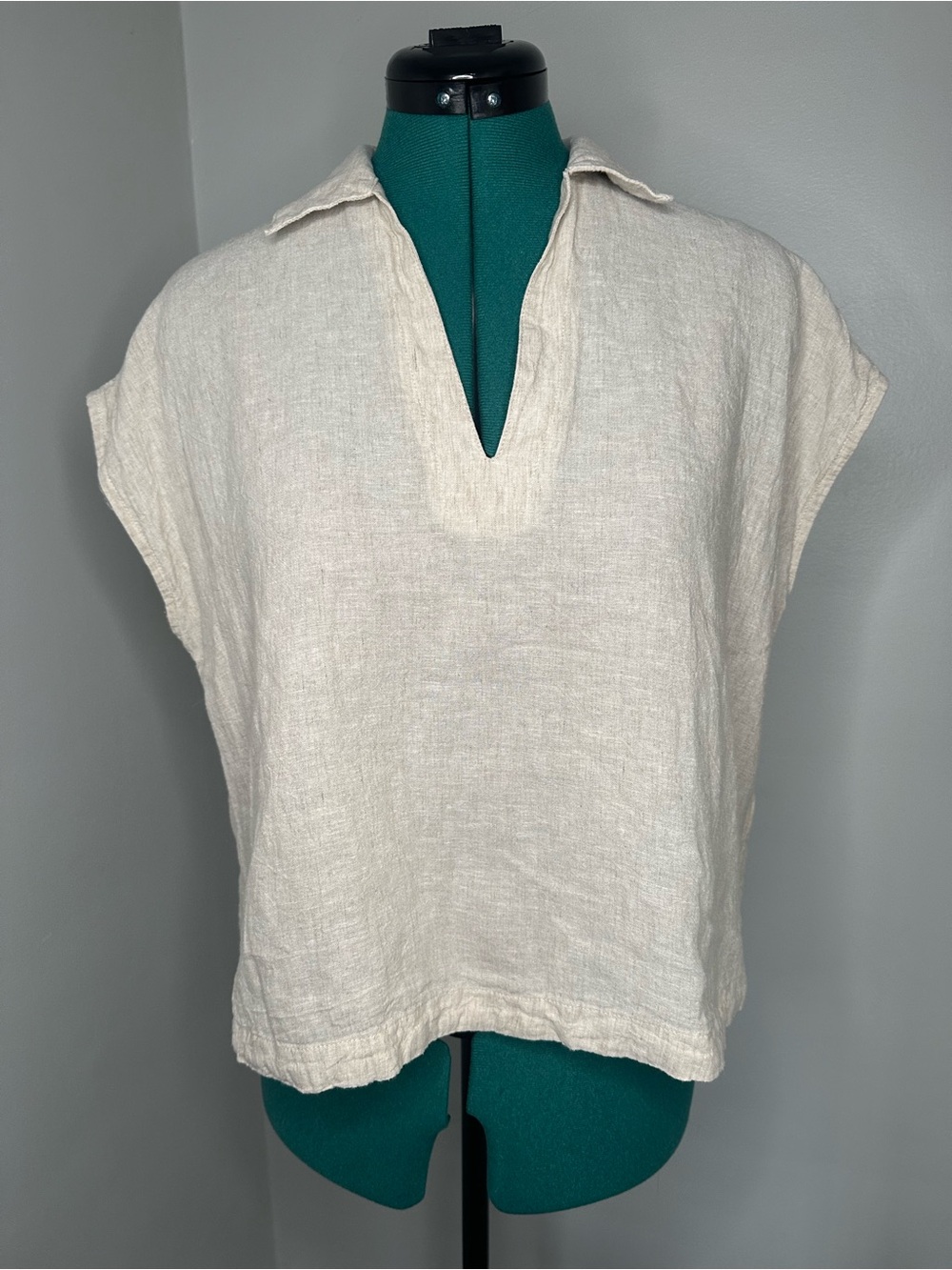 Old Navy Cream Linen Split-Neck Tunic